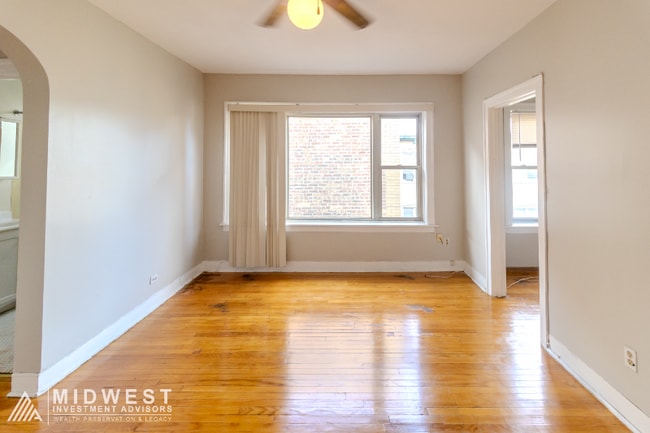 6710 S Claremont Ave in Chicago, IL - Building Photo - Building Photo