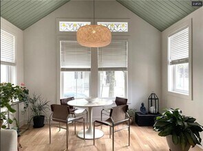 137 Almy St in Providence, RI - Building Photo - Building Photo