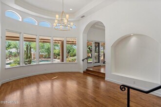 7101 E Berneil Ln in Paradise Valley, AZ - Building Photo - Building Photo
