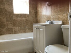 115 Fairview Ave in Jersey City, NJ - Building Photo - Building Photo