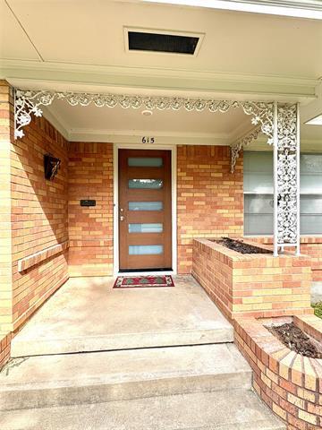 615 Mayrant Dr in Dallas, TX - Building Photo - Building Photo