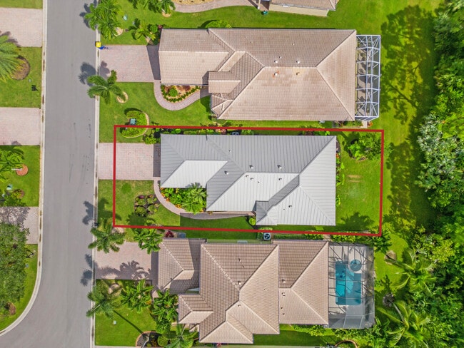 3665 NW Deer Oak Dr in Jensen Beach, FL - Building Photo - Building Photo