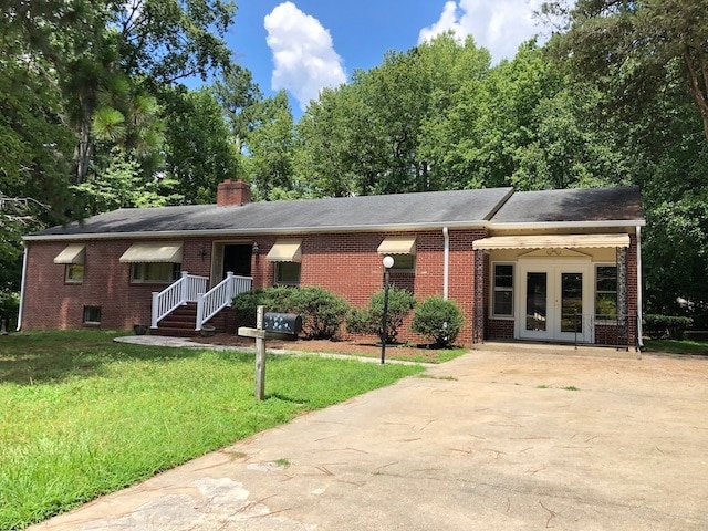 property at 412 W High St