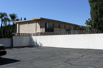 7348 Florence Ave in Downey, CA - Building Photo - Building Photo