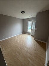 214 Rowland St in Syracuse, NY - Foto de edificio - Building Photo