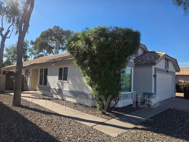 3009 E Utopia Rd in Phoenix, AZ - Building Photo - Building Photo