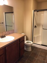 632 S 36th Ave in Yakima, WA - Building Photo - Building Photo