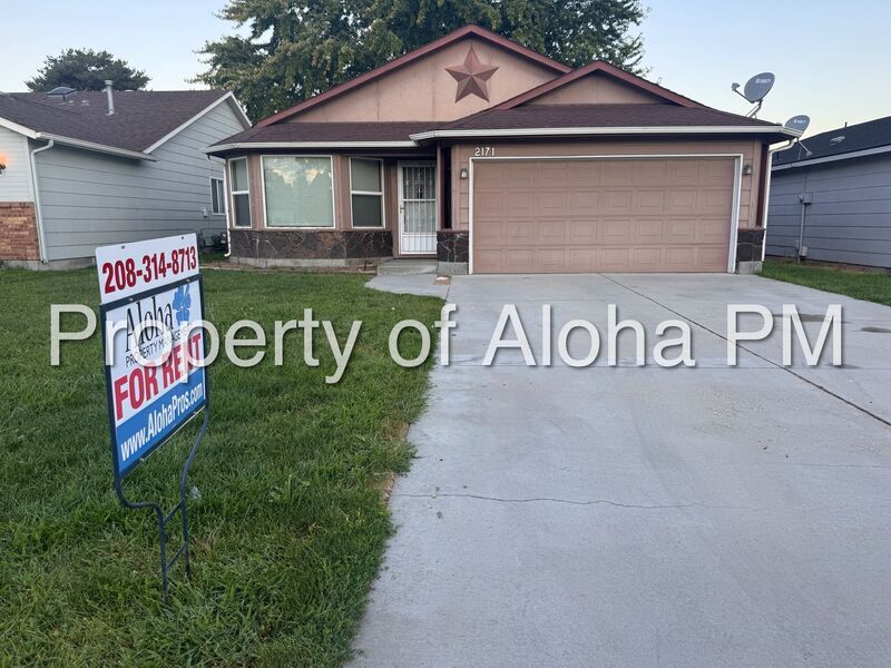 2171 N Linder Rd in Meridian, ID - Building Photo