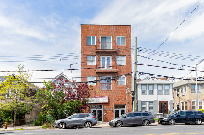 1309 Avenue P in Brooklyn, NY - Building Photo - Building Photo