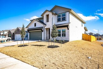 19301 Colgin Dr in Pflugerville, TX - Building Photo - Building Photo