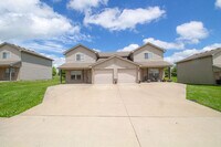 4016 Snowy Owl Dr