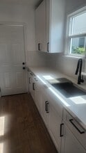 6067 Comey Ave, Unit 2 bedroom Unit in Los Angeles, CA - Building Photo - Building Photo