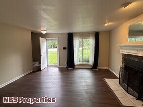 7404 Foxglove Ln in Knoxville, TN - Building Photo - Building Photo