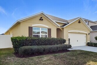 16188 Yelloweyed Dr in Clermont, FL - Building Photo - Building Photo