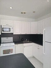 854 8th Ave in New York, NY - Building Photo - Building Photo