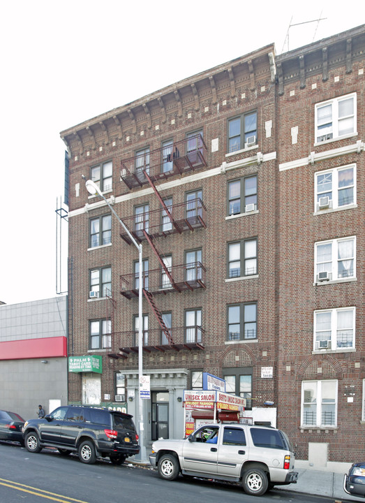 Four Seasons in Bronx, NY - Foto de edificio