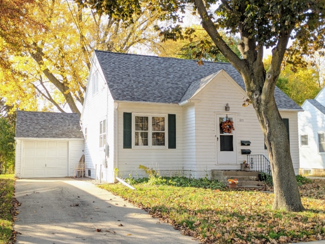 1215 7th Ave SE in Rochester, MN - Foto de edificio - Building Photo