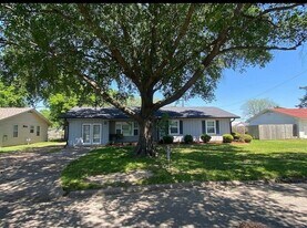 50021 Del Ra Dr in Greenville, TX - Building Photo