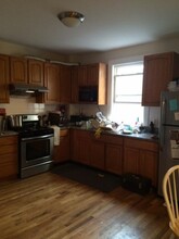 42 Sewall St, Unit 1 in Somerville, MA - Building Photo - Building Photo