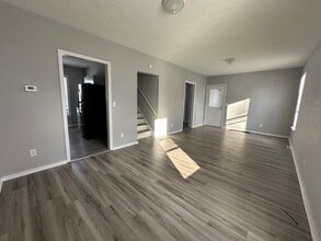 911 S Laurel St in Mishawaka, IN - Building Photo - Building Photo