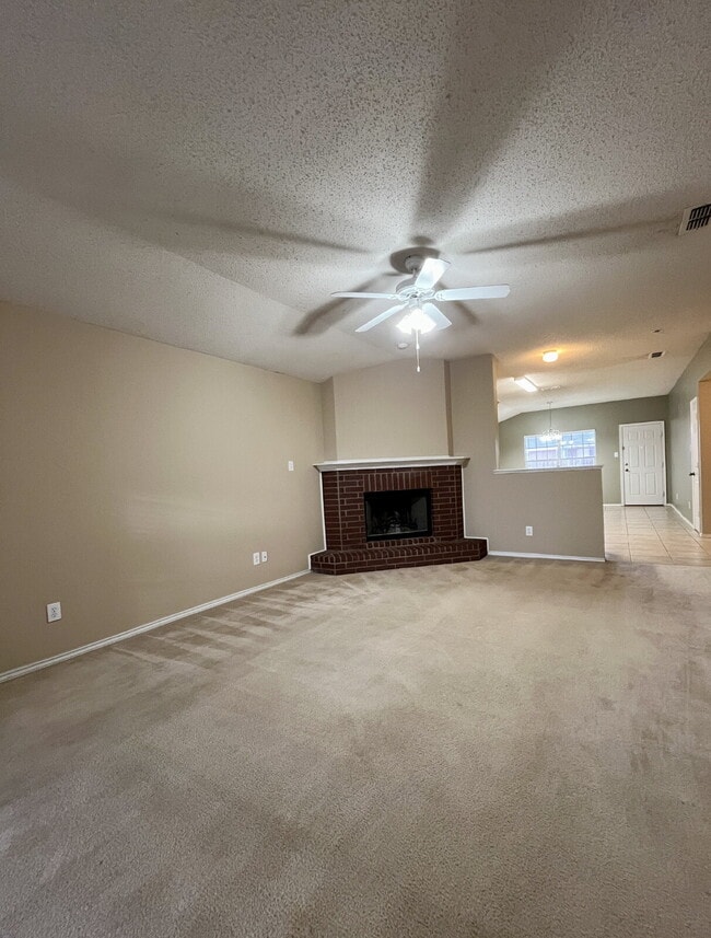 512 N Kline Ave in Lubbock, TX - Building Photo - Building Photo