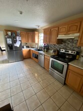 692 Wall Blvd in Gretna, LA - Foto de edificio - Building Photo