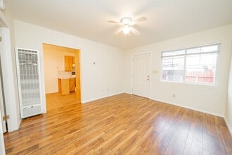 1215 E 5th St in Benicia, CA - Building Photo - Building Photo