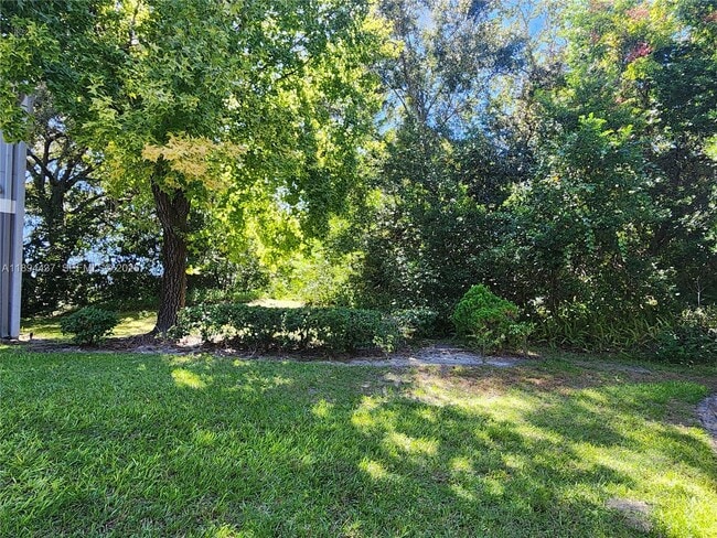 property at 10 Sheoah Blvd