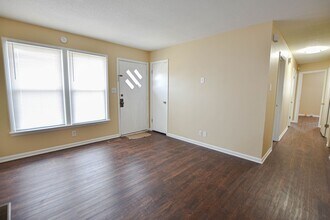 2730 Ann Dr in Clarksville, TN - Building Photo - Building Photo