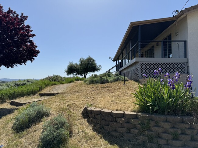 property at 5430 Sunny Ridge Pl