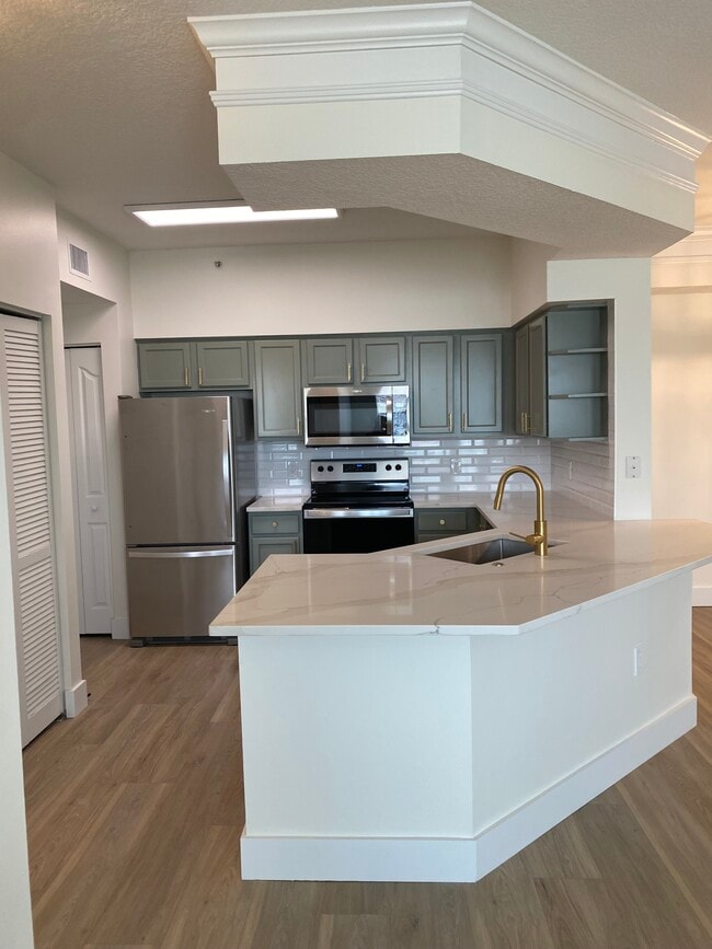 property at 9833 Baywinds Dr