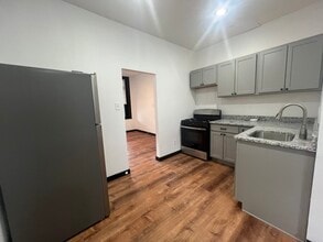 31 W James St in Lancaster, PA - Building Photo - Building Photo