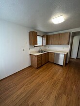 17319 E Trent Ave in Spokane Valley, WA - Building Photo - Building Photo