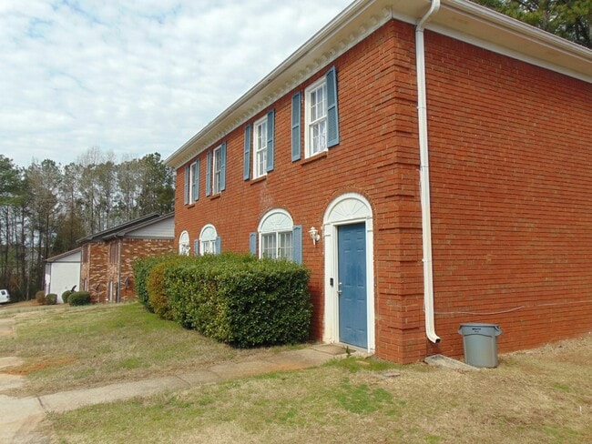 1750 Southgate Ln SE in Conyers, GA - Building Photo - Building Photo