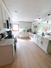 8434 Colfax Ave S in Minneapolis, MN - Building Photo - Building Photo