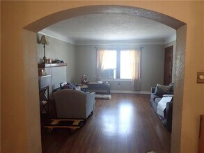 5918 La Vista Dr in Dallas, TX - Building Photo - Building Photo