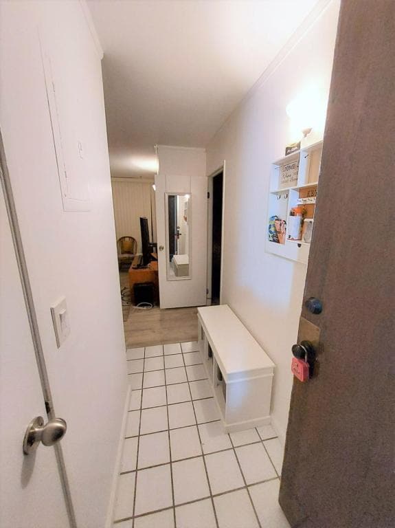 1687 Pensacola St in Honolulu, HI - Building Photo - Building Photo
