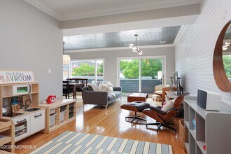 30 W Front St in Red Bank, NJ - Building Photo - Building Photo