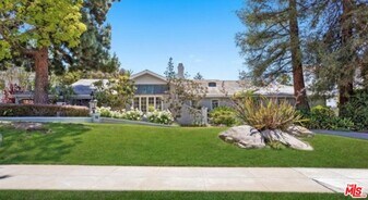 426 Georgina Ave in Santa Monica, CA - Building Photo