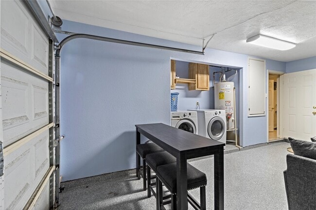 property at 1405 Delabrook Ct