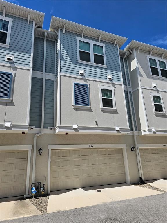 845 Burlington Ave N in St. Petersburg, FL - Building Photo - Building Photo