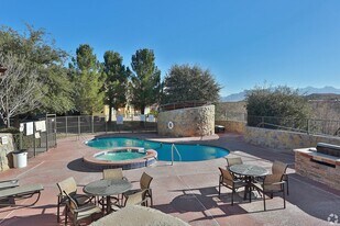 Cuestas in Las Cruces, NM - Building Photo