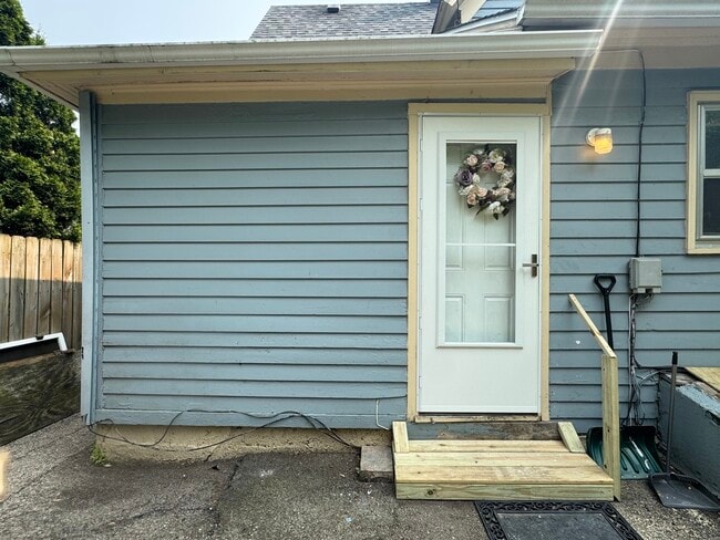 370 Bent St in Elgin, IL - Building Photo - Building Photo