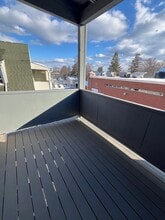 167 Park Rd, Unit 3-e in West Hartford, CT - Building Photo - Building Photo