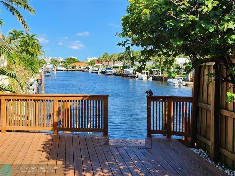 5760 NE 27th Ave in Fort Lauderdale, FL - Building Photo