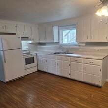 81 Crane Ave S in Taunton, MA - Building Photo - Building Photo