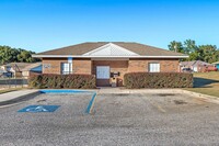 22611 Mattingly St in Robertsdale, AL - Foto de edificio - Building Photo