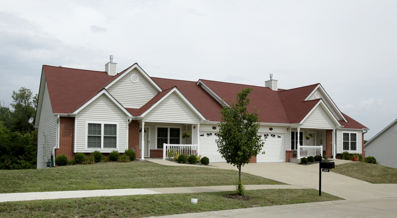 Meadows at the Woodlands in Arnold, MO - Building Photo