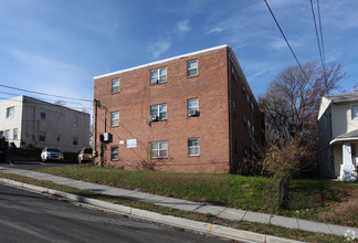 526 59th St NE in Washington, DC - Building Photo - Building Photo