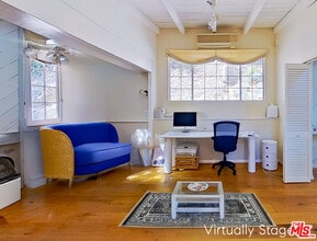 10211 Seabury Ln in Los Angeles, CA - Building Photo - Building Photo